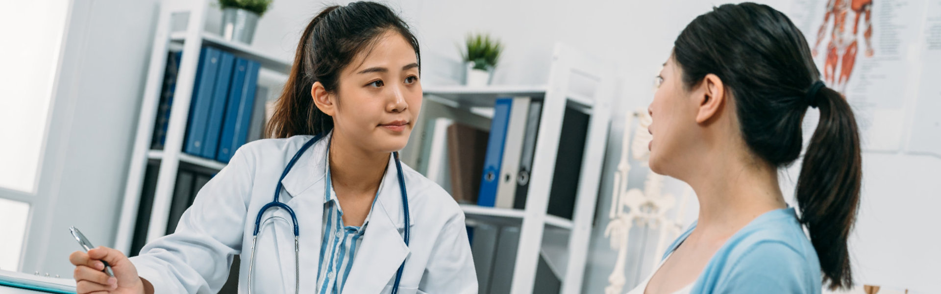 woman talking to the doctor